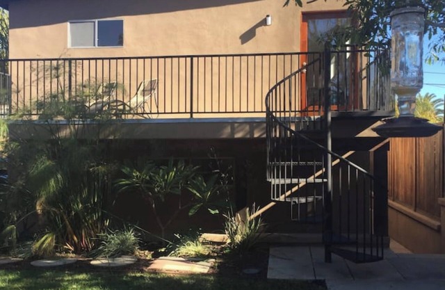 Beautiful Back House in Ocean Beach
