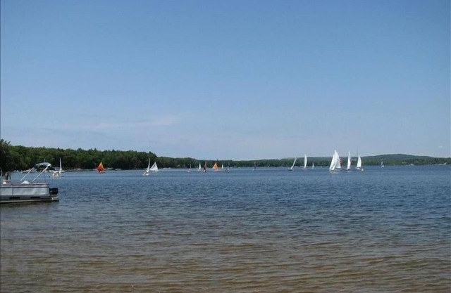 Hermoso lago bajo en Pentwater