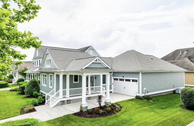 Beautiful Beach & Golf Vacation Home in the award winning community of Bayside
