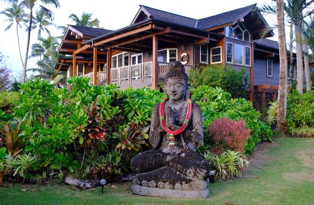 Hermosa casa frente al mar en la playa de los túneles, Kauai