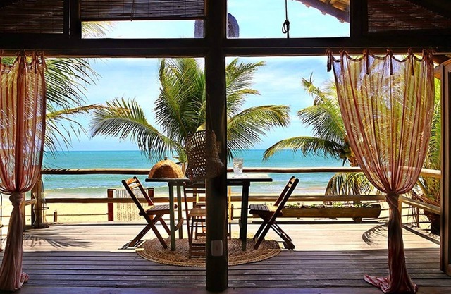 Beautiful Beachfront House in Trancoso - BAH045