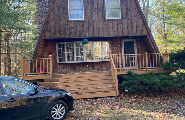 Beautiful Berkshire classic home nestled in a quiet peaceful area