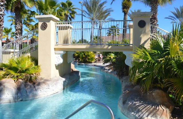 Beautiful, Brand New 2 Bedroom / 2 Bathroom Condos at The Retreat at Regal Palms.