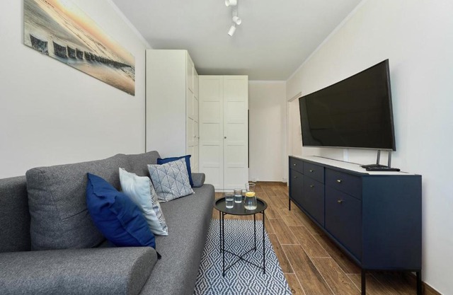Beautiful & Bright Studio Krynicka for 3 Guests by Noclegi Renters
