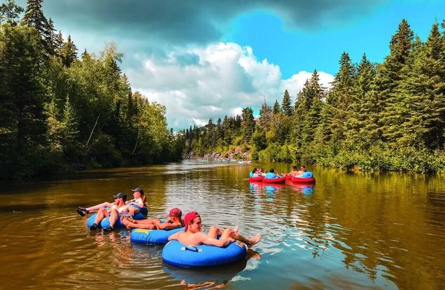 Beautiful Chalet 2 minutes from the Saco River 🚣🔥🌲🗻