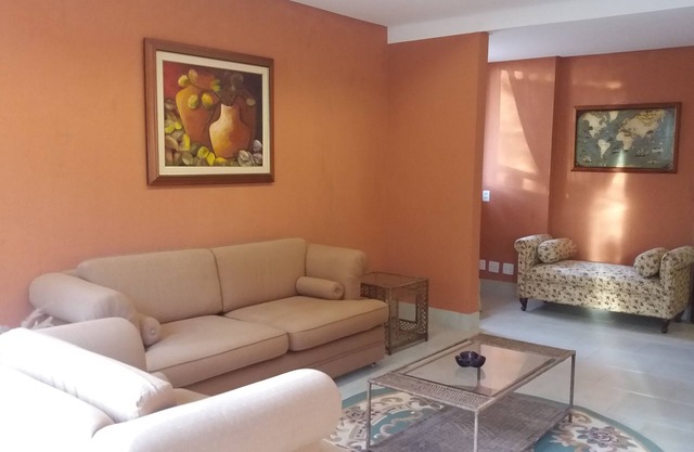CHALET HERMOSO EN EL LAGO SUL 1 DORMITORIO 1 BAÑO, MUY VERDE ALREDEDOR, VISTA HERMOSA