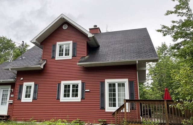 Beautiful Chalet in Sutton - 2 min from town