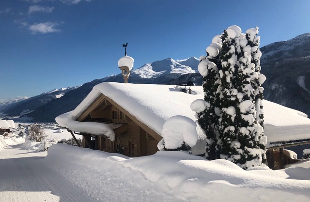 Precioso Chalet Sonnberg con Sauna, Balcón, Terrazas, Vista a la Montaña
