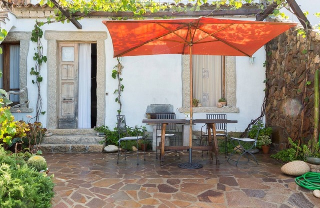 Hermosa característica casa de 3 dormitorios cerca del mar