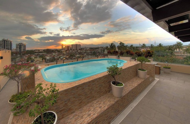 Hermoso Condo Terraza y alberca, 8 minutos caminando a la playa