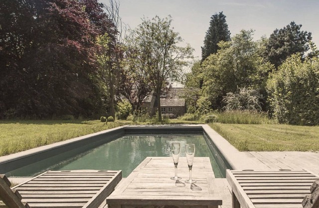 Hermosa casa de campo con piscina privada en Ardenas