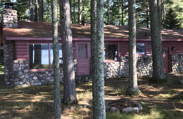 Cabina privada de escapada en el contenido del lago cerca de St. Germain WI