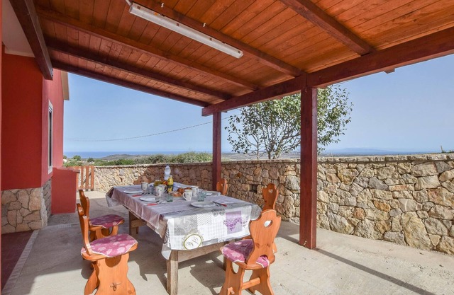 Alojamiento de 2 habitaciones en Sassari