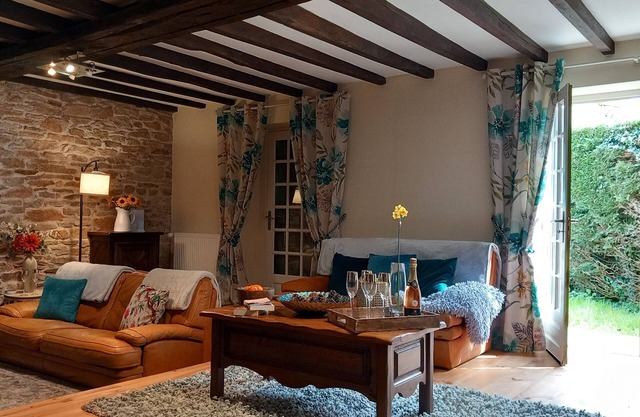 Beautiful Dordogne family farmhouse retreat with character, charm & private pool