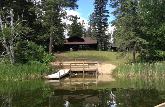 Hermoso, elegante y recientemente restaurado Lodge histórico en el norte de Minnesota