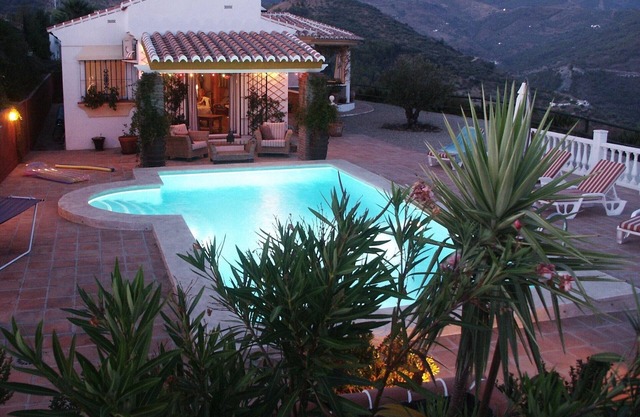 Beautiful detached villa with stunning views and private pool.