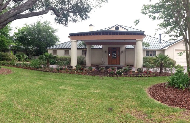 Beautiful False River Home on water w/ Dock
