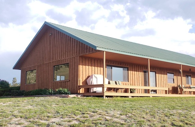 Hermosa casa familiar ubicada en las montañas de Montana cerca de Helena