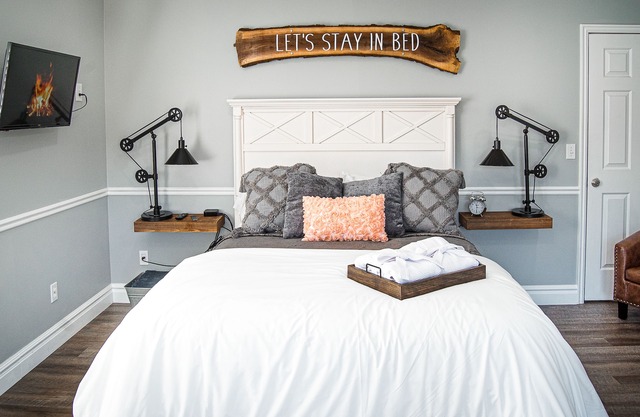 Beautiful Farmhouse Guest Home