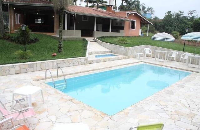 Hermosa casa de campo en Jarinu - ocio, confort y calidez (a 1,5 km del centro de la ciudad)