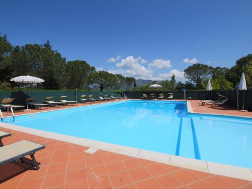 Beautiful Farmhouse with Pool