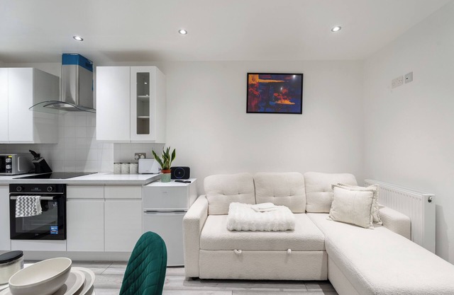 Beautiful Flat in London- Close to Central London- Canary Wharf- London ExCel