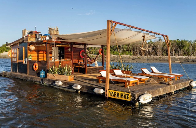 Floating Villa for Kitesurfers and ocean lovers