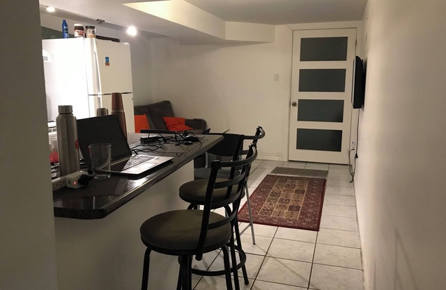 Beautiful Fully Furnished Two Bedrooms - Basement Apartment
