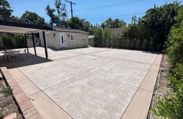 Beautiful fully remodeled home for you and the family to relax.