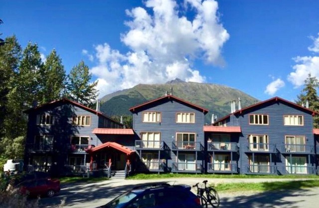 Beautiful Girdwood Condo