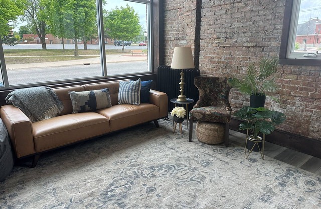 Beautiful ground floor apartment located steps from downtown Manistique, MI