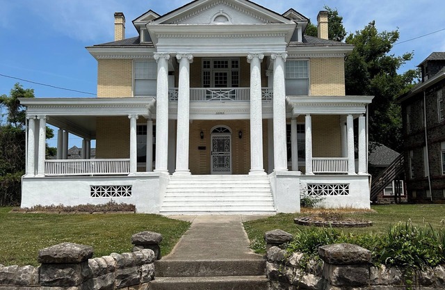 Beautiful Historic Home in Roanoke