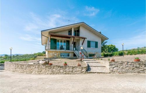 Beautiful Home In Montenero Di Bisaccia