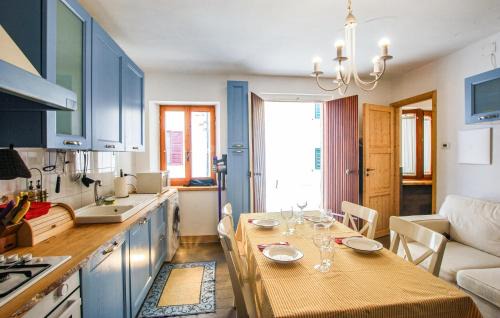 Beautiful Home In Porto Potenza Picena
