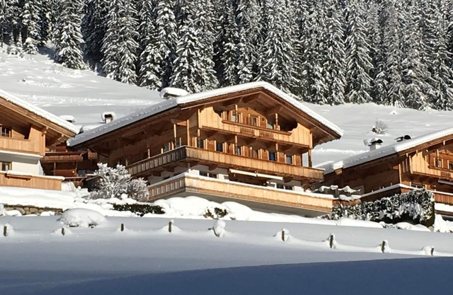 Beautiful holiday flat, 6 minutes to the ski lift