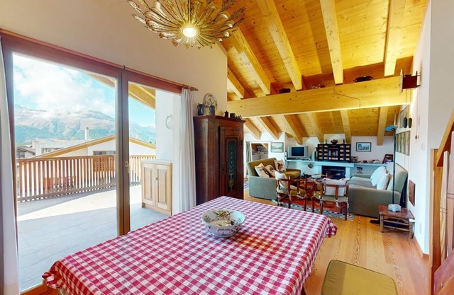 Beautiful holiday house in a quiet location in sunny Pontresina.