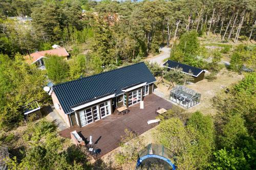 Beautiful Holiday Home On A Scenic Plot
