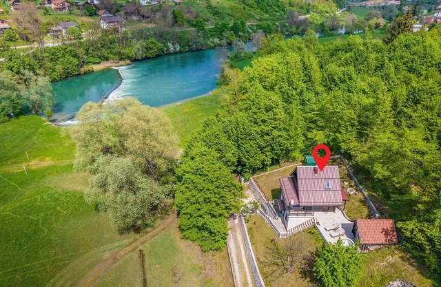 Hermosa casa en la estación de Gornje