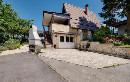 Beautiful Home In Stubicka Slatina