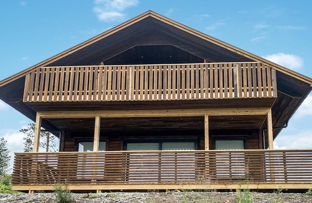 Beautiful home in åmli with house a mountain view