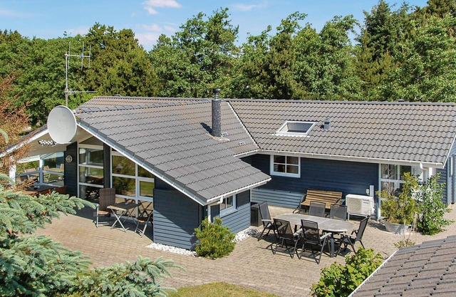 Bonita casa en Blåvand con sauna