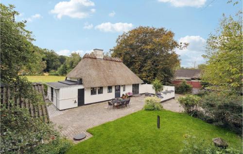 Beautiful Home In Brenderup Fyn