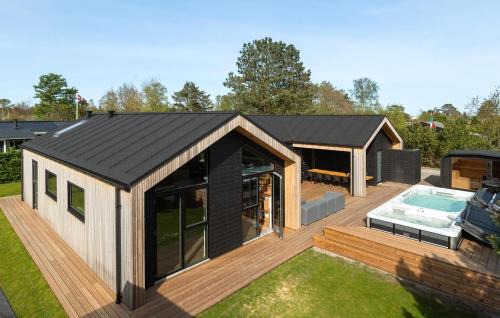 Beautiful Home In Hadsund With Sauna