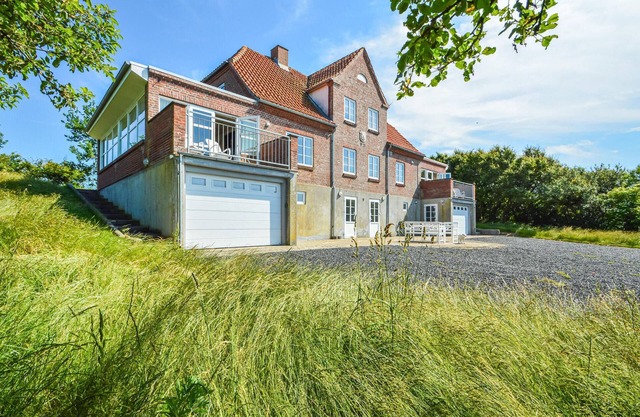 Preciosa casa en Højer con sauna