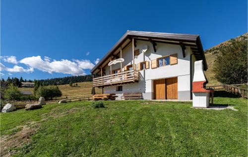 Beautiful Home In Castello Tesino