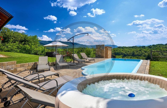 Hermosa casa en Kraljev Vrh con WiFi