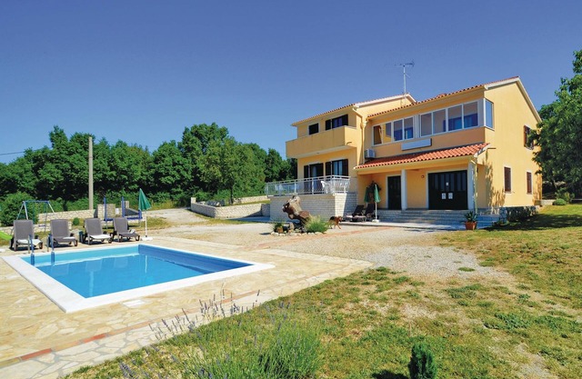 Preciosa casa en Labin con WiFi