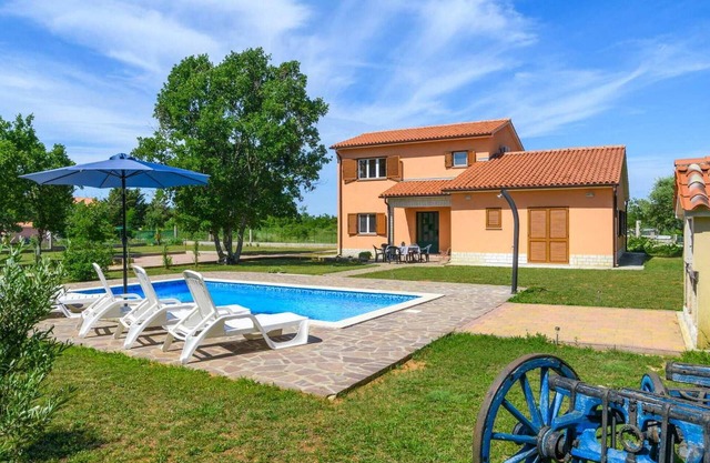 Hermosa casa en Labin con WiFi