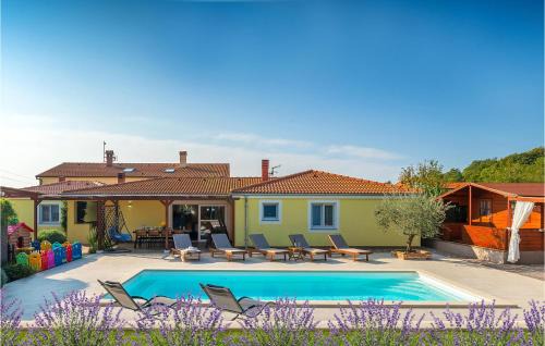 Beautiful Home In Loborika