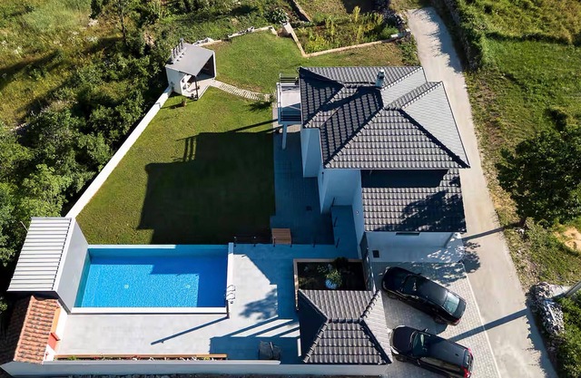 Hermosa casa en Lokvicici
